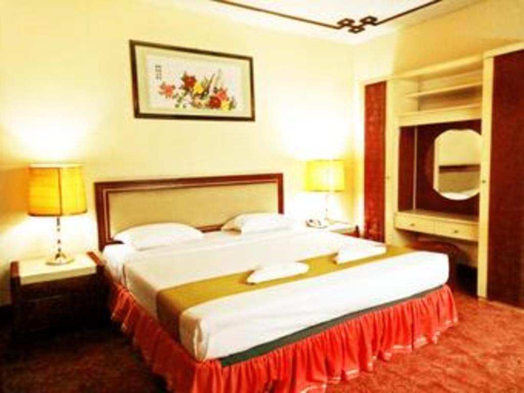 New Grand Park Hotel