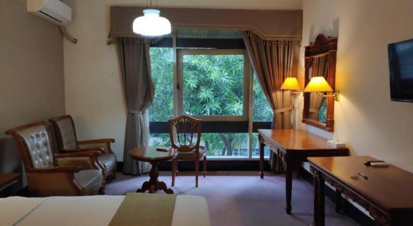 Hotel New Grand Park 2*