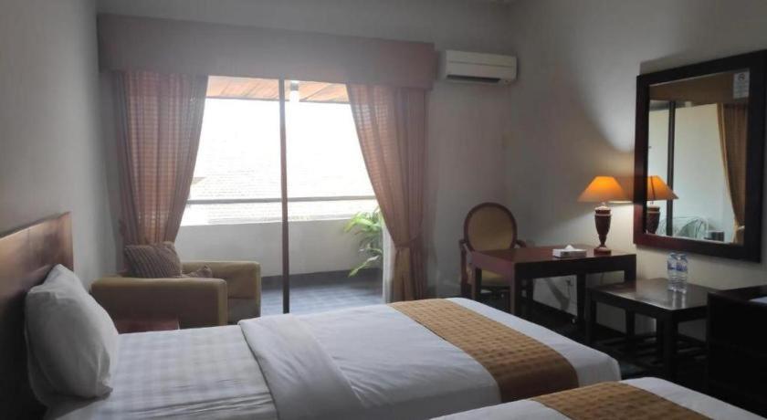New Grand Park Hotel