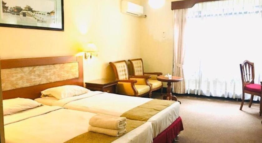 New Grand Park Hotel